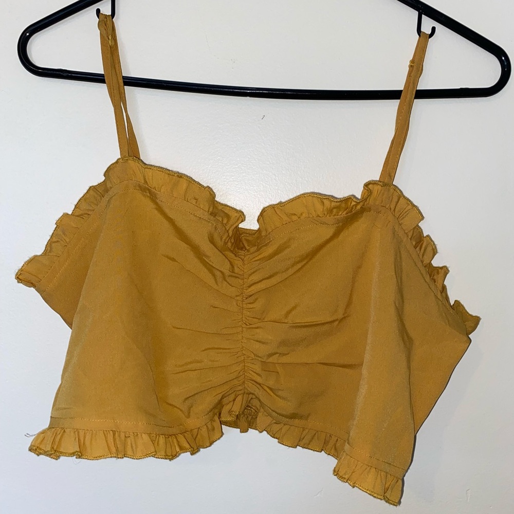 Urban Outfitters Crop Top Yellow/Mustard Size L